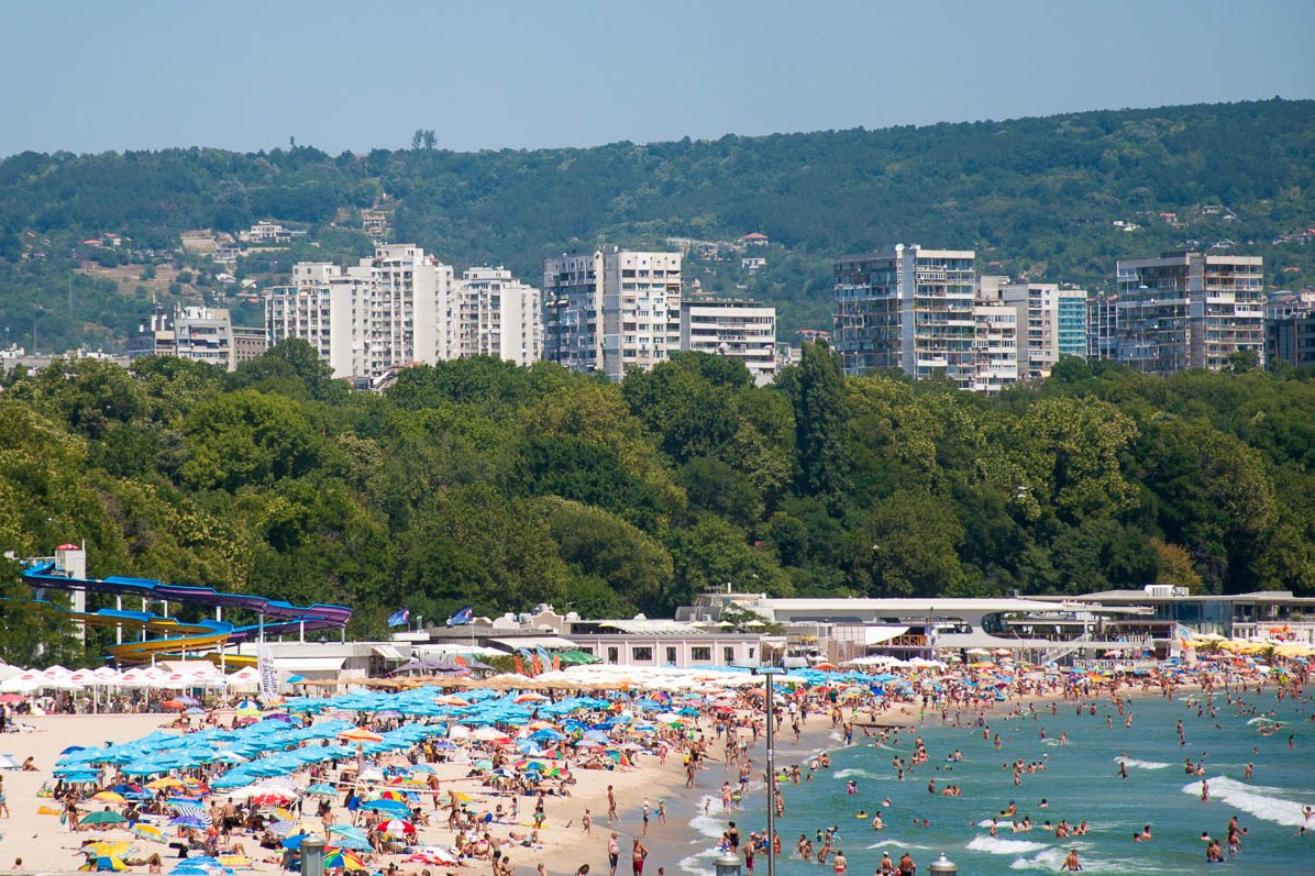 Bulgaristan Hava Durumu: Bu hafta sonu hava sıcak ve yağışsız geçecek 6 Bulgaristan Hava Durumu, Cumartesi günü en düşük hava sıcaklığı 14 ile 22, Sofya’da 17 derece civarında olacak.