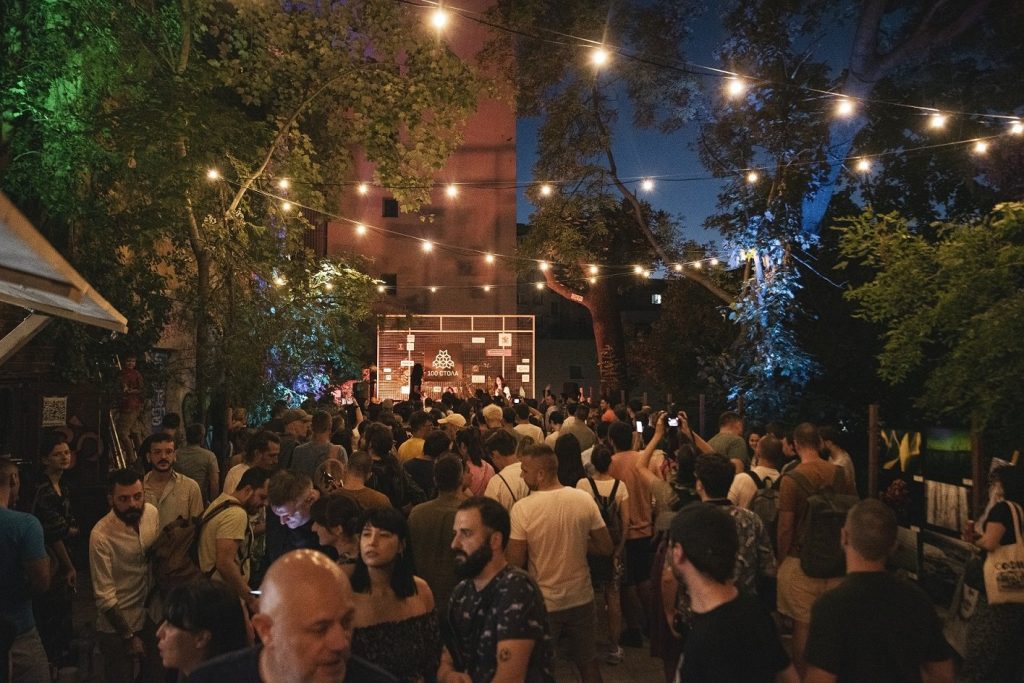 Bulgaristan etkinlik sayfalarımızdan Sinema, tiyatro, konser, festivaller, stand-up, müzikal, spor, çocuk etkinliklerini etkinlik takip edebilirsiniz.