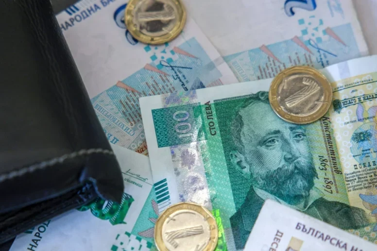 Ekonomistler, Bulgaristan’da enflasyonun yılın geri kalanında yüzde 5 seviyesinde kalacağını öngörüyor.