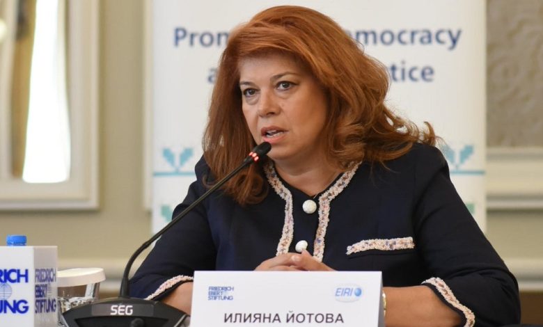 Cumhurbaşkanı Yardımcısı İliyana Yotova, Plovdiv’deki Balkan-Çin Ekonomi Forumu’nda Bulgaristan’ın Avrupa’ya en kısa yol olduğunu belirterek ülkenin lojistik merkez olabileceğini söyledi.