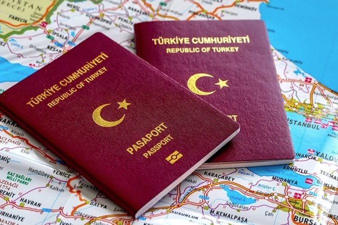 Türkiye Cumhuriyeti vatandaşlarından bordo pasaport sahipleri Bulgaristan’a girişte vize almak zorunda.