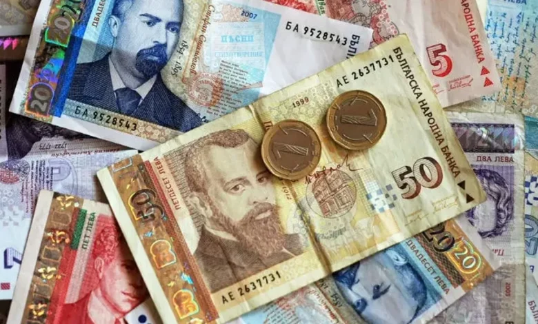 Bulgaristan’da sahte 50 leva alarmı 1 Bulgaristan Merkez Bankası, 2025’in üçüncü çeyreğinde sahte 50 leva banknotlarında son 15 yılın en yüksek seviyesine ulaşıldığını açıkladı.