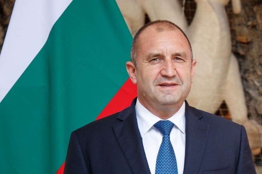 Bulgaristan Cumhurbaşkanı Rumen Radev, istihbarat kurumlarındaki son değişikliklerin, muhalifleri susturmaya ve kamu kaynaklarının yağmalanmasına yol açtığını söyledi.