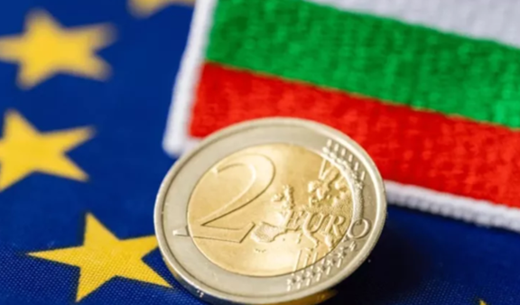 Avrupa Komisyonu, 2026 yılı ekonomik önceliklerini açıklarken, Bulgaristan’ın hazırladığı bütçe planlarında AB mali kurallarına uyumsuzluk riski bulunduğunu bildirdi.