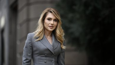 Bulgaristan’da geçici başbakanlık için bir isim hazır 4 Bulgaristan Ombudsman Yardımcısı Maria Filipova, geçici başbakanlık görevini üstlenmeye hazır olduğunu açıkladı.