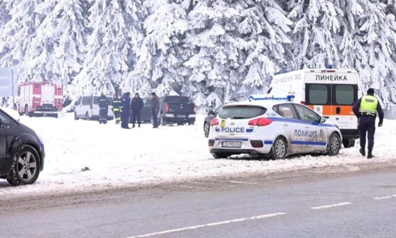 Bulgaristan’ın Vraça bölgesinde ormanlık alanda bulunan bir karavanda üç kişinin cansız bedenine ulaşıldı.