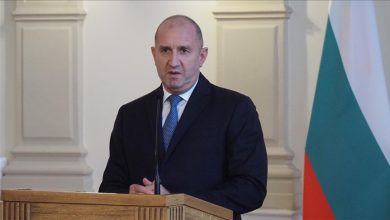 rumen radev sert elestiri