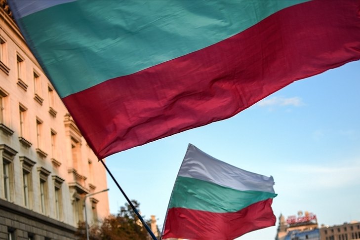 Bulgaristan Dışişleri Bakanlığı, Orta Doğu’daki güvenlik riskleri nedeniyle bölgede bulunan vatandaşlarına ayrılma tavsiyesinde bulundu.