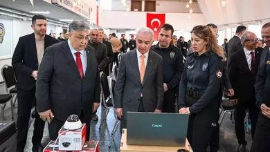 Türkiye-Bulgaristan sınırında bulunan Dereköy Sınır Kapısı’nda, sınır güvenliğini güçlendirmek amacıyla temin edilen elektronik ekipmanlar düzenlenen törenle teslim alındı.