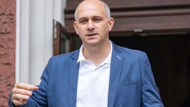 Bulgaristan’da yeni hükümette Kültür Bakanlığı için adı geçen Ulusal Tiyatro Müdürü Vasil Vasilev, sanat çevrelerinde tartışma başlattı.