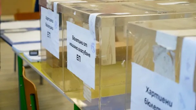 bulgaristan secim rakipler