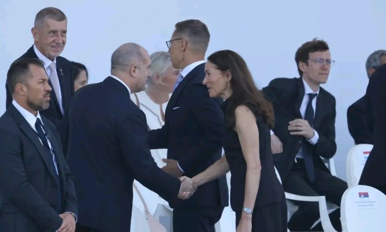 Bulgaristan Başbakanı Rumen Radev, Fransa’nın ulusal bayramı kapsamında düzenlenen askerî tören için Paris’e gitti.