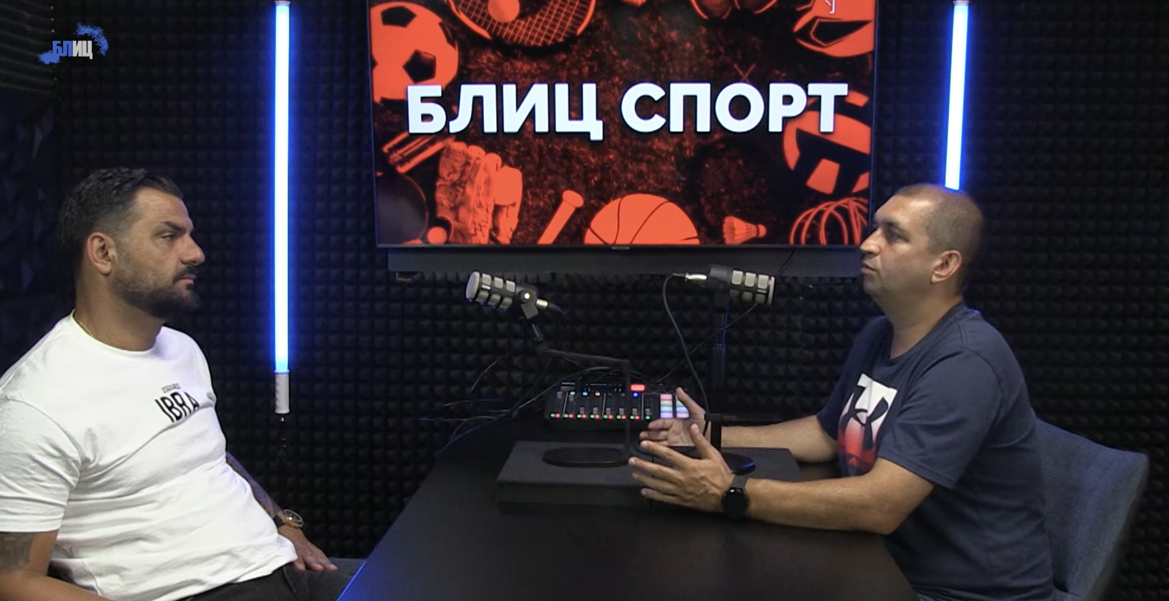Emil Angelov: Futbolcular Robotlara Dönüştü! Levski, Stoilov ve Türkiye Anıları 4 Emil Angelov, BLITZ Live YouTube - Canlı Yayın