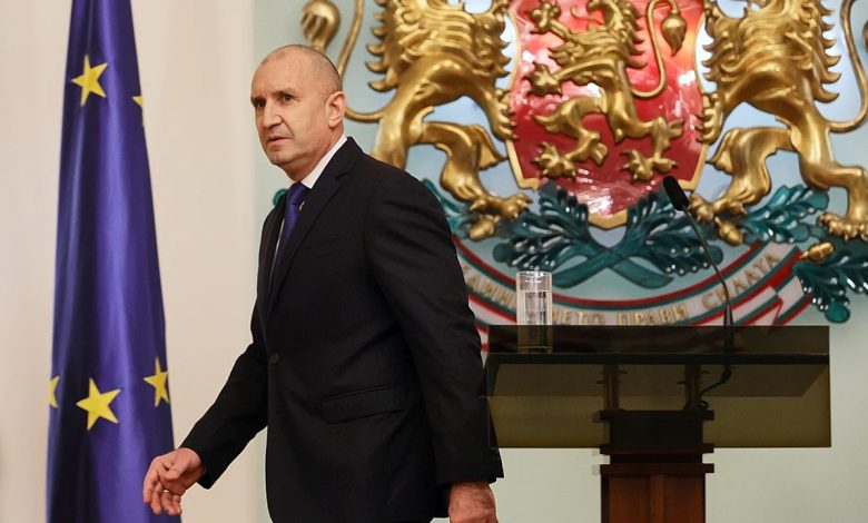 Bulgaristan Başbakanı Rumen Radev, Kumar Yasası’nda yapılması planlanan değişikliklerle kumar reklamlarının büyük ölçüde yasaklanacağını açıkladı